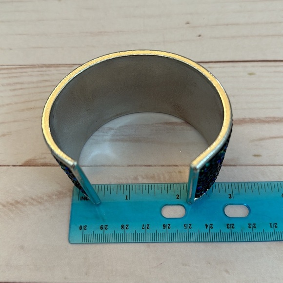 Large Cuff With Sparkling Stones Brand New - Picture 7 of 8